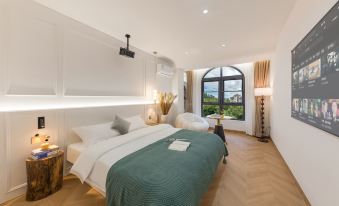 Xiamen Gra· CEO Villa