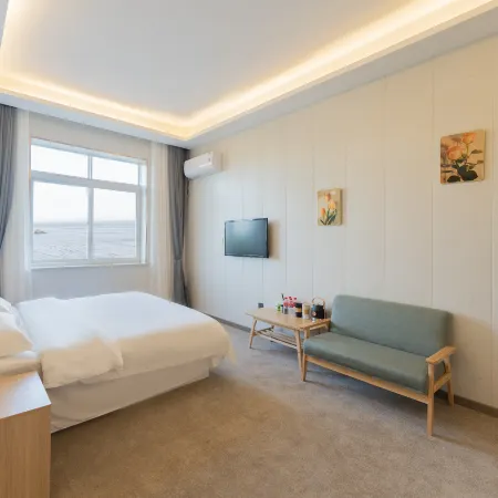 Changhai Guanglu Island Zhiyu Hotel