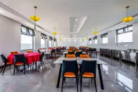 Grassland Star Vocation Hotel - breakfast