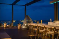 Renaissance Pattaya Resort & Spa - breakfast