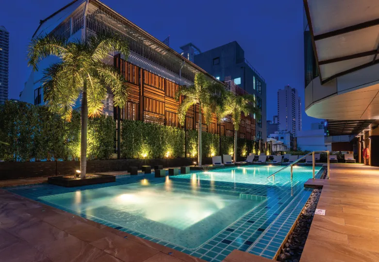 Solitaire Bangkok Sukhumvit 11