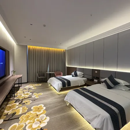 Hexi Hotel (Aksu Old Street Night Market)