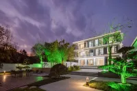 Changxing Manju B & B Hotels in Changxing