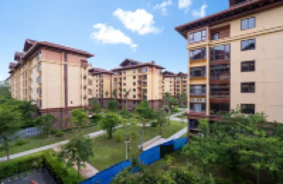 Wanning Shouchuang Yijing Boutique Suite Apartment Hotels near Xinglong Tropical Garden