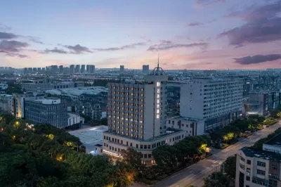 Wanda Moments，Kunshan Hi Tech Zone Hotels near Huijin Fortune Plaza