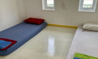 Rumah Kuning Syariah