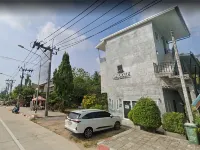 Snooze Inn Phuket - Free Shuttle to Bang Rong Pier Hotels near Koh Naka Yai
