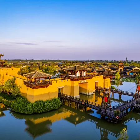 Xiantao Lantai Hotel (Mianyang Town Scenic Area)