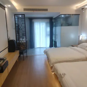 Liyang Yulu Homestay