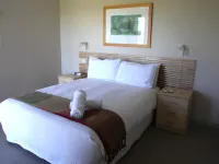 Adina Vineyard Hotels in Lovedale