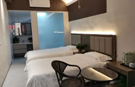 五老峯古樹山莊