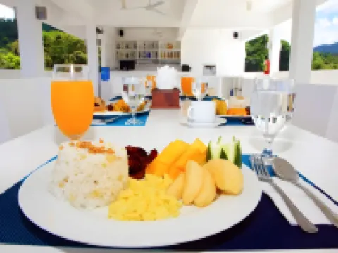 Coron Bluewave Hotel Hoteles en Corón