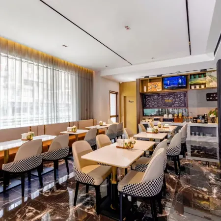 Chonpines Hotel·Jiangmen Heshan Square Store