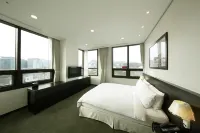 Orakai Insadong Suites Hotels in Seoul