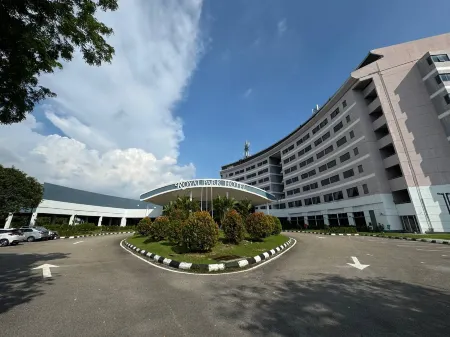 Royal Park Hotel
