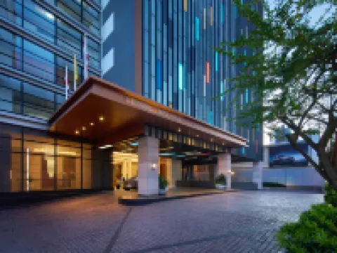 Aetas Lumpini Hotels near 泰國中華會館 Chonghwa Chinese School