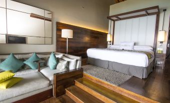 The Fortress Resort & Spa