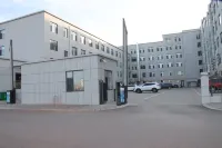 LanHao International Hotel - parking