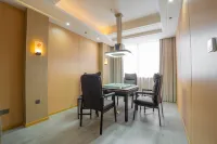 Elong ME Hotel (Huanggang Shifan Xueyuan)