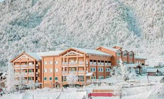 Yingxue Hotel