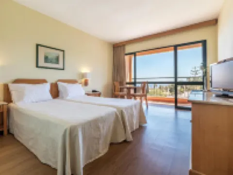 Dom Pedro Garajau Hotels in Canico