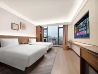 歡禧飯店（西安鐘鼓樓橋梓口地鐵站店） 吉祥水族（三五一一文創科技園店）附近的飯店