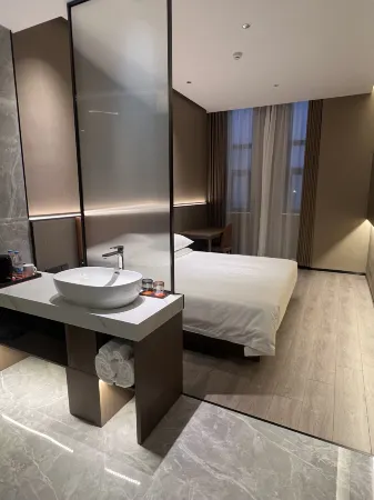 ChengVilla He Hotel Отели рядом с достопримечательностью «Guyinxingshu Park»