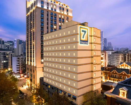7Days Inn Chain Hotel (Wuhan Jianghan Road Pedestrian Street Jiqing Street) Hotels in Wuhan