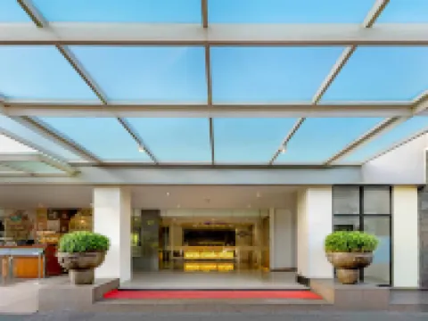 Favehotel Hyper Square Hotels in Andir