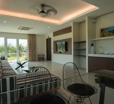 ปาร์ตี้วิลล่าวิวสวน 2 ห้องนอน