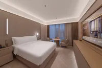 Crystal Orange Hotel Yangzhou Dongguan Street Wenchang Pavilion Hotels near CPC Yangzhou Hanjiang District Committee Party School