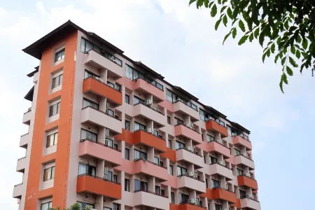 Nonthaburi Palace Hotel