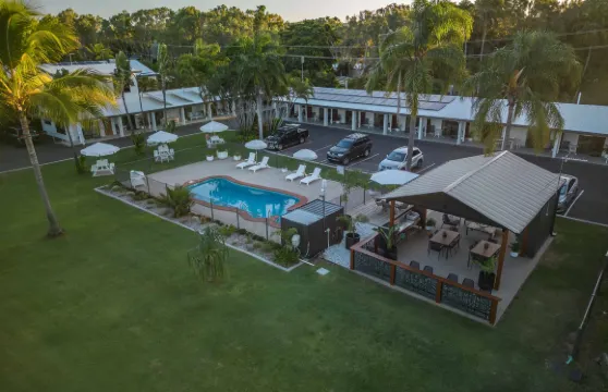 Kinka棕櫚汽車旅館