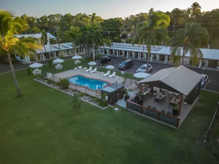 Kinka Palms Motel Отели в г. Ейппун