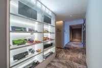 ReMAX Remai Planet E-Sports Hotel (Raffles Bund)