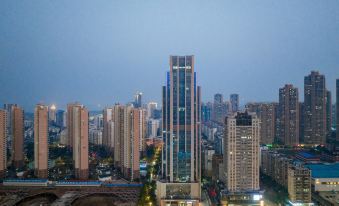 HanTing Hotel (Wuhan Chuhe Hanjie Qingyuzui Subway Station)