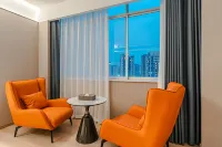 Huazhizhu · Yunjing High altitude City View Water Spray Pool Store โรงแรมใน