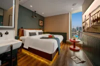 THE HUMBLE  River View Hotel (Chongqing Jiefangbei Hongyadong) Hotels in der Nähe von Puti Jingang Pagoda
