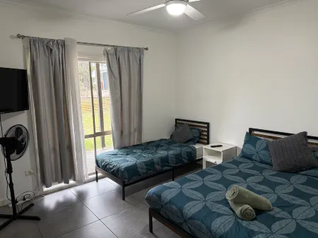 Roseneath Holiday Park Отели в г. Меерлье