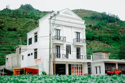 Roadsidevilla's Hotels in 