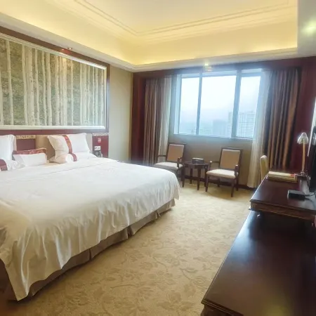 Longzhu Hotel