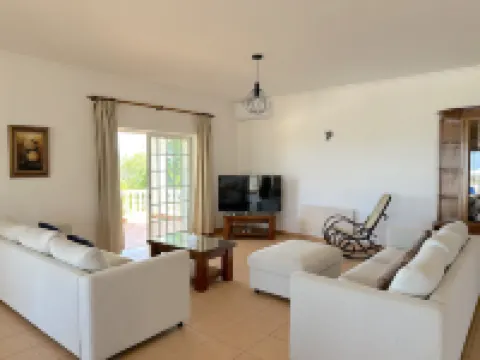 BnB Homes Luxurious Villa Stardust with Swimming pool & BBQ for Family Fun Hotels in Paderne