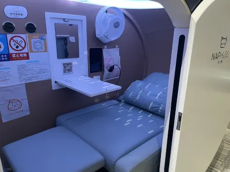 NAPHUBS Sleep Cabin in Kunming Changshui Airport