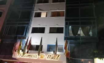 Dreamers Hotel