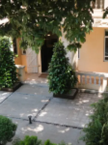 聆感·季茉山丘JIMOO南法花園庭院飯店（鼓浪嶼內厝澳碼頭店） 日光岩附近的飯店