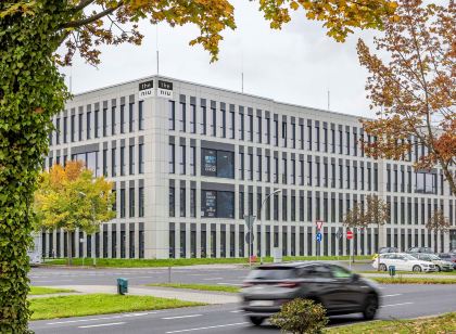 Holiday Inn - the Niu, Pax Berlin Airport by IHG