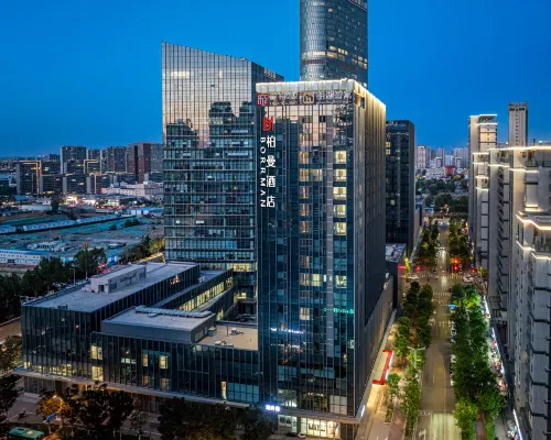 Boman Hotel (Jinan CBD Olympic West Road Branch) Hotels near Li Cheng