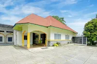 Hotel O Padang near Pantai Padang formerly Hotel Ranah Bundo Hotel di 