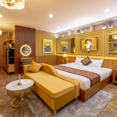 La Fleur Premium Central Apartment Hotel