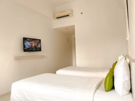 Zuri Express Mangga Dua